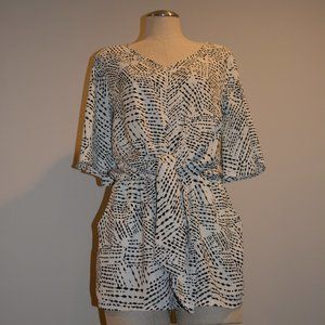 Fab'rik Front Tie Black & White Romper - Sz M - EUC
